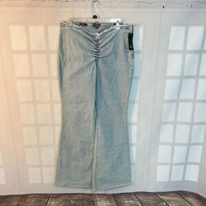 Wild Fable NWT Light Blue Low Rise Ruched Front Raw Hem Flare Jeans Size 14